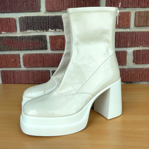 NWT Free People Double Stack Platform Patent Leather Boots in Bone Sz. 39.5 - Picture 4 of 12
